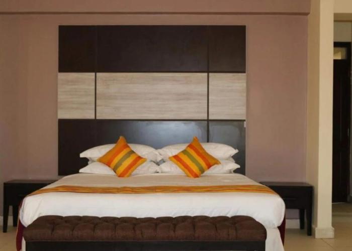 Saala Hotel