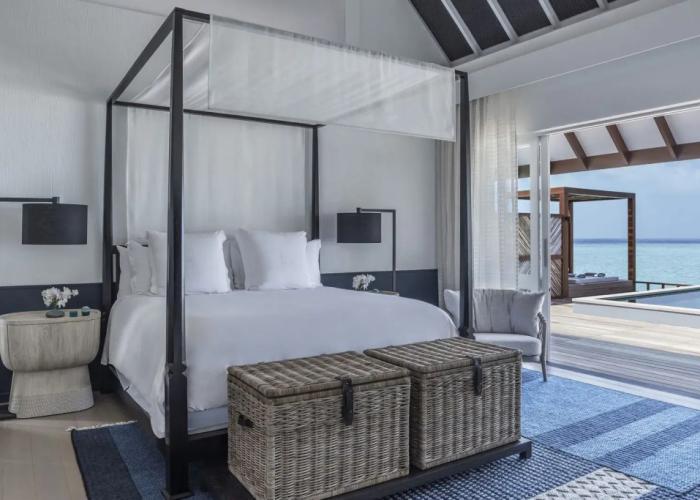 Four Seasons Resort  Maldives at Landaa Giraavaru