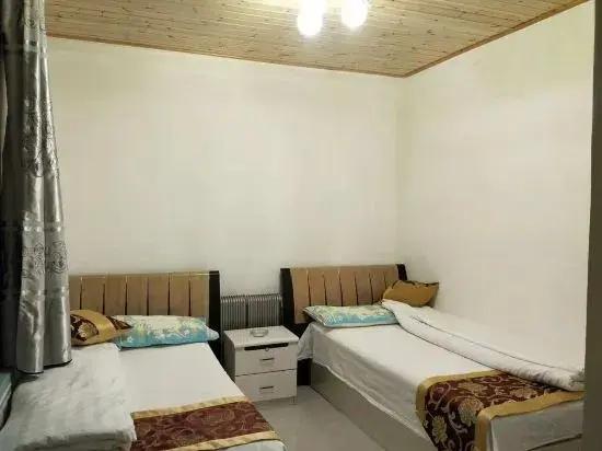 Beijicun Qingong Farm House