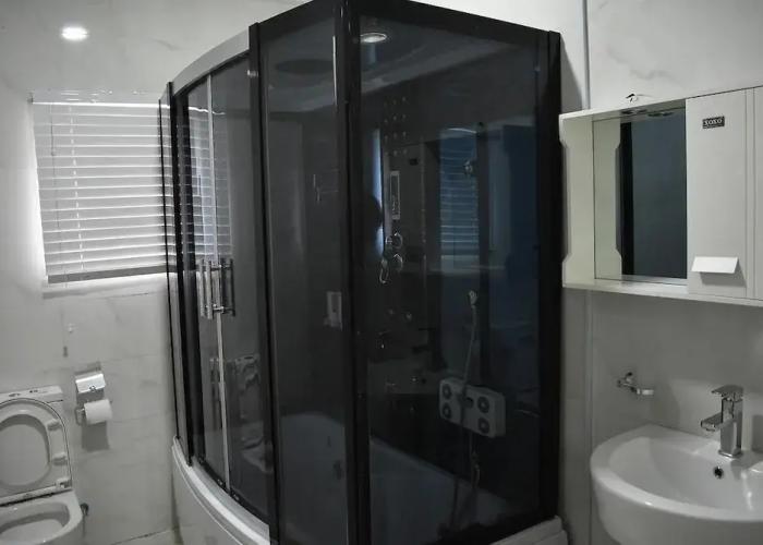 Manhattan Apple Hotel Lekki