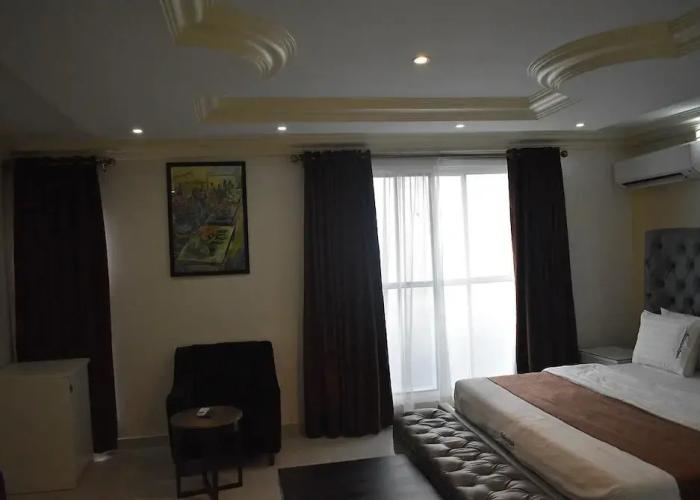 Manhattan Apple Hotel Lekki