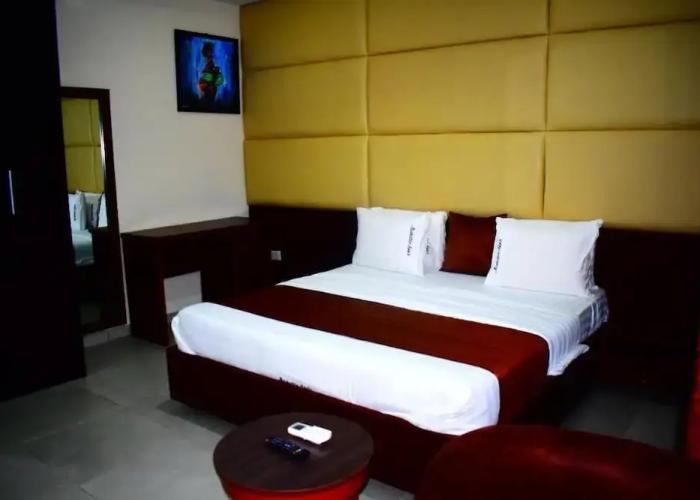 Manhattan Apple Hotel Lekki