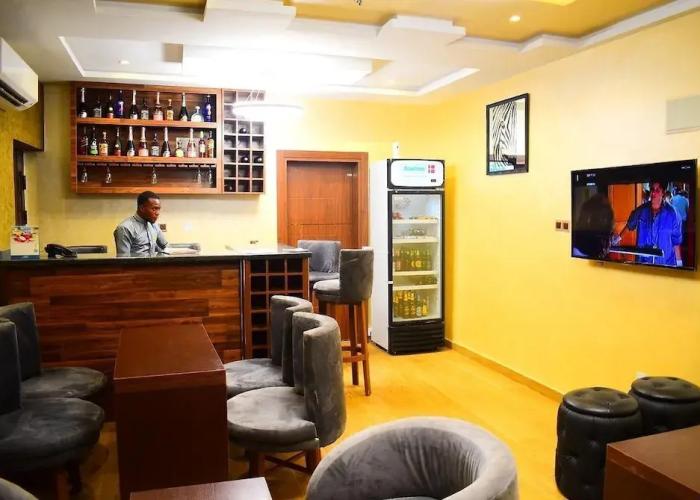 Manhattan Apple Hotel Lekki