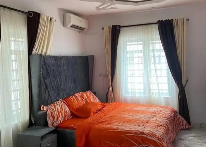 Immaculate 2-bed Apartment in Lekki Ajah