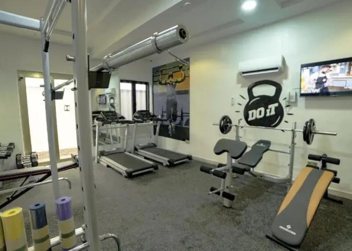 247 Luxury Hotel & Apartment Ajah Hotel