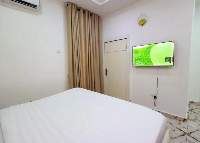 Exclusive 3-bed Apartment in Lagos