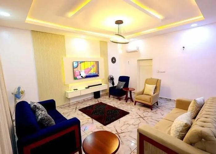 Exclusive 3-bed Apartment in Lagos