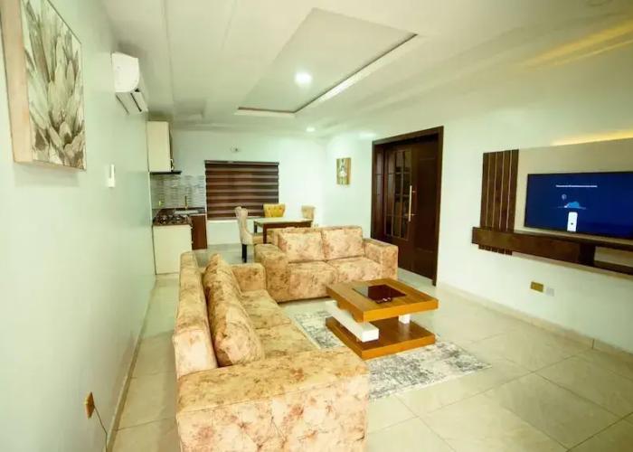 1-bedroom Flat - Sleeps 3 - Pool - Spa - Parking