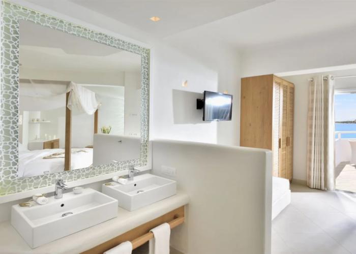 Hotel Petinos