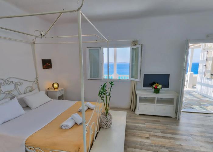 With-inn Mykonos Suites