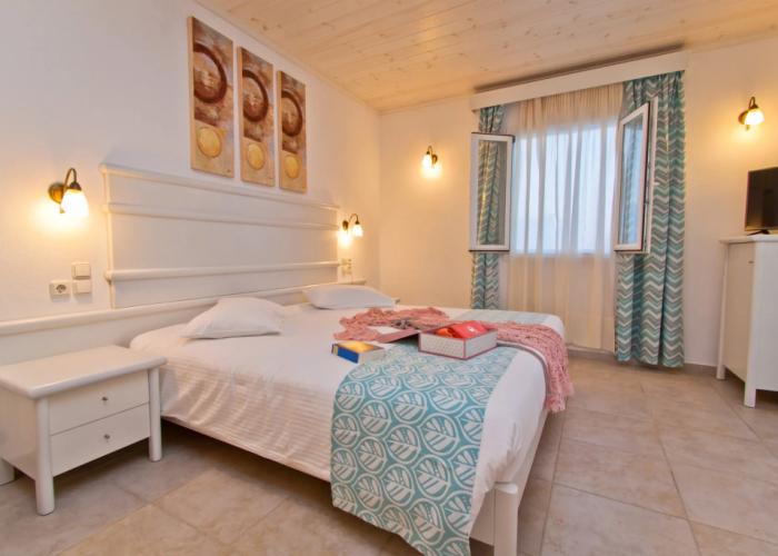 Yiannaki Hotel