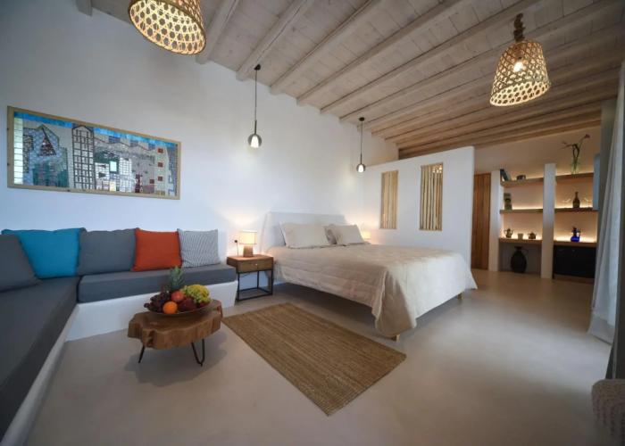 Myconian Crown Suites