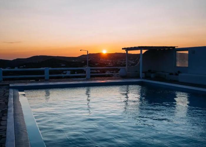 Mykonos Supreme Comfort Suites & Villas