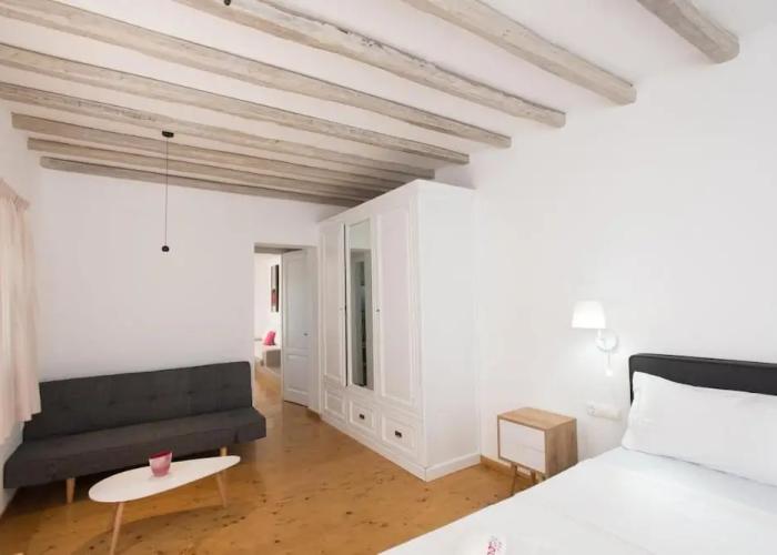 Luxury Sea View Apartment w shared pool