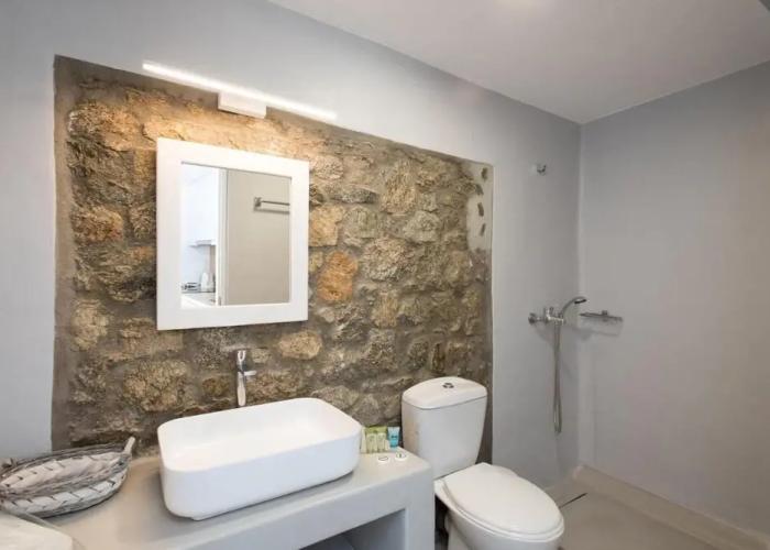 Luxury Sea View Apartment w shared pool