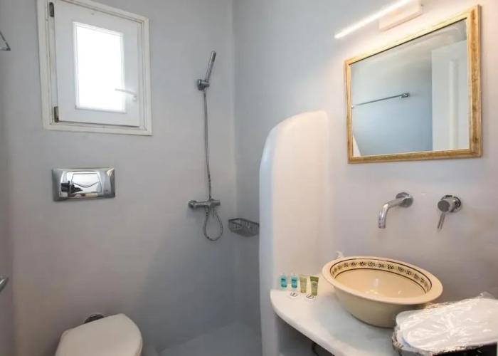 Luxury Sea View Apartment w shared pool