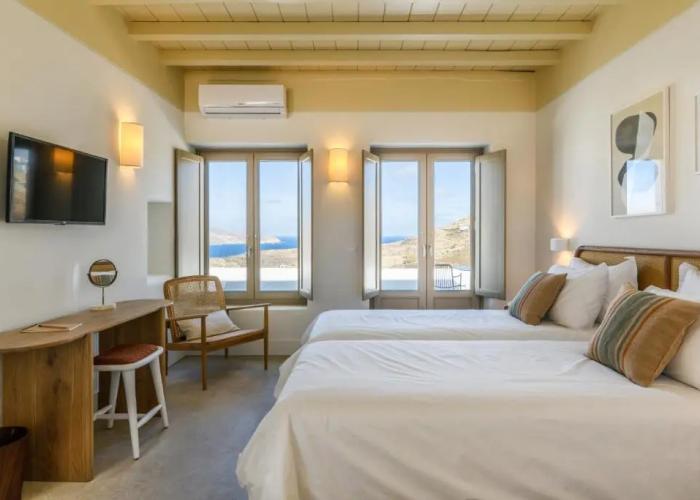 Camarades Mykonos