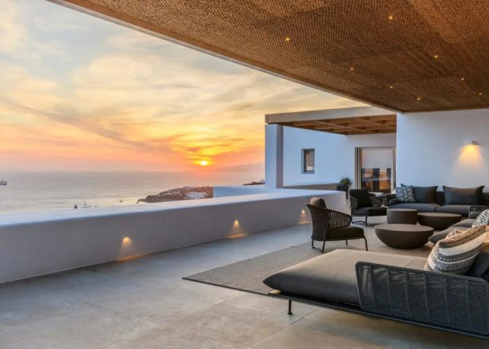 Silver Breeze Villa