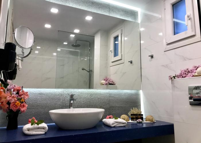 Ccb Bruskos Hotel
