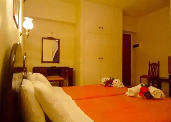 Bruskos Aparthotel