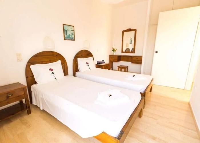 Bruskos Aparthotel