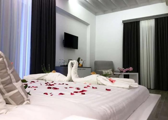 Bruskos Aparthotel
