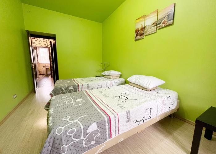 2ka Nevabed V Metallostroye Na Pionerskoy Flat
