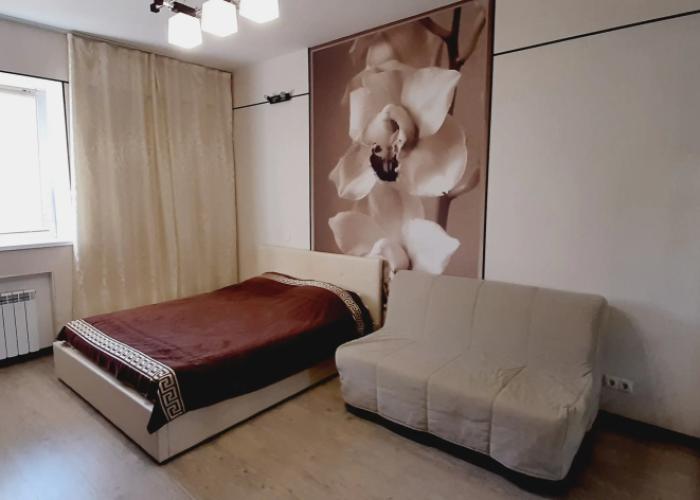 2ka Nevabed V Metallostroye Na Pionerskoy Flat