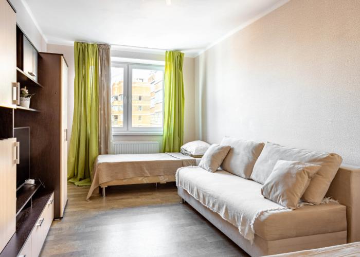 1ka Nevabed v Metallostroye Na Sadovoy Flat