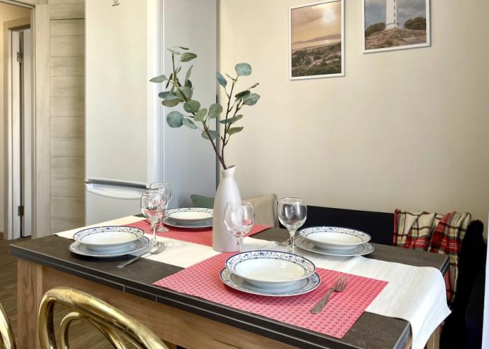 2 Nochi Na Prospekte Starorusskiy 11 Flat