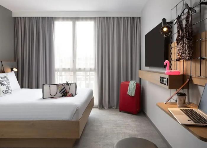 Moxy Paris Clamart