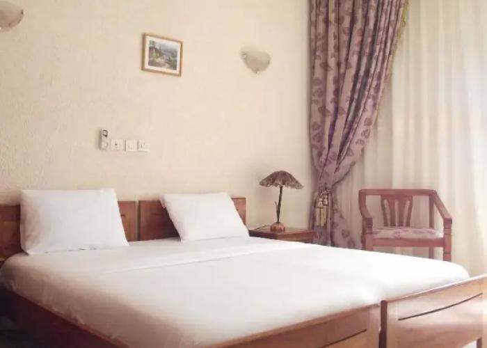 Hotel GHIS Palace