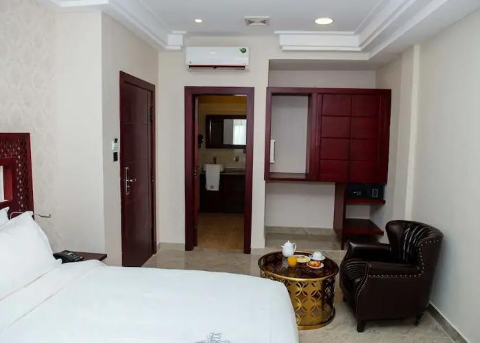 El Doria Hotel