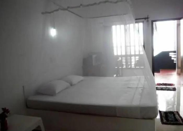 Githmini Beach Guest House & Toures