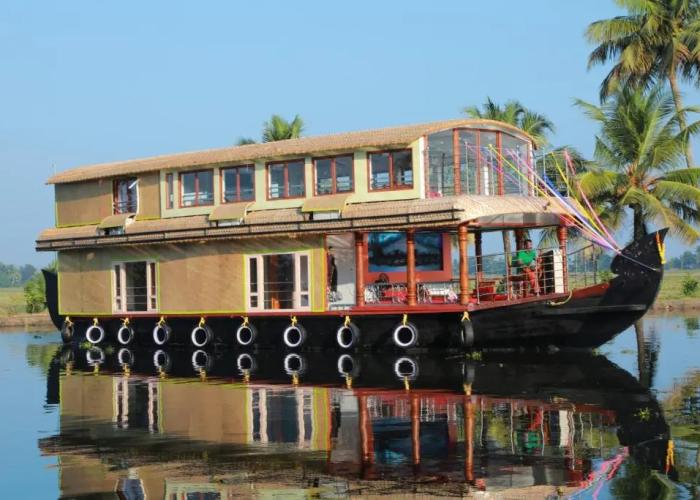 Beachparadise  Daycruise houseboat