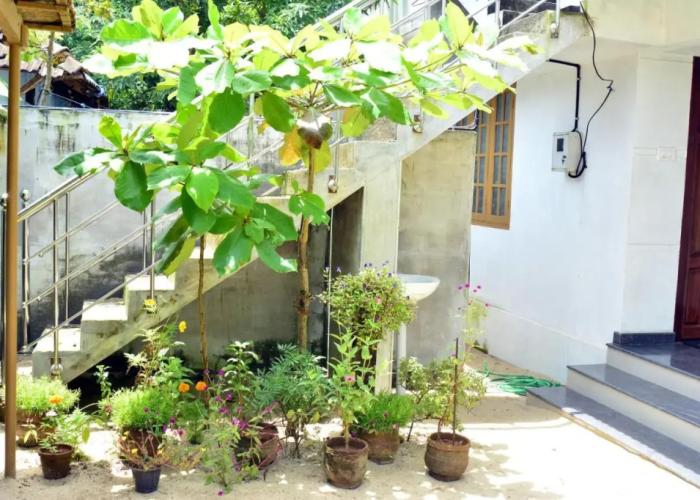 Sea Breeze Beach Home Stay