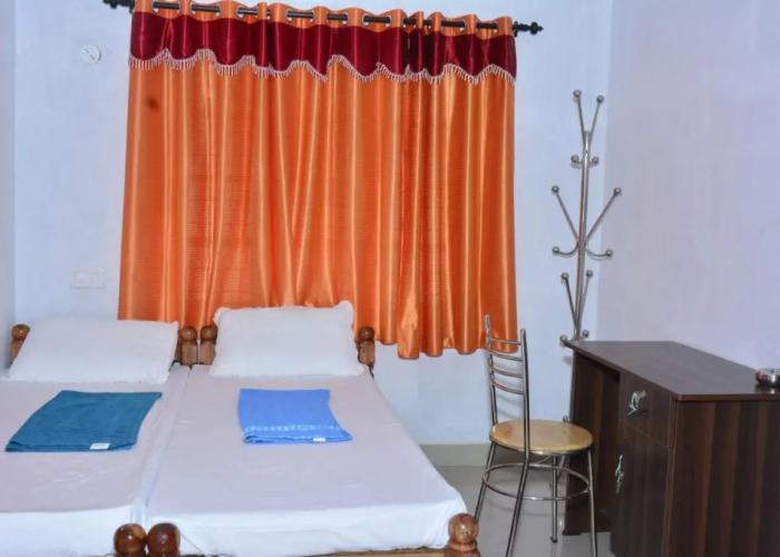 Sea Breeze Beach Home Stay