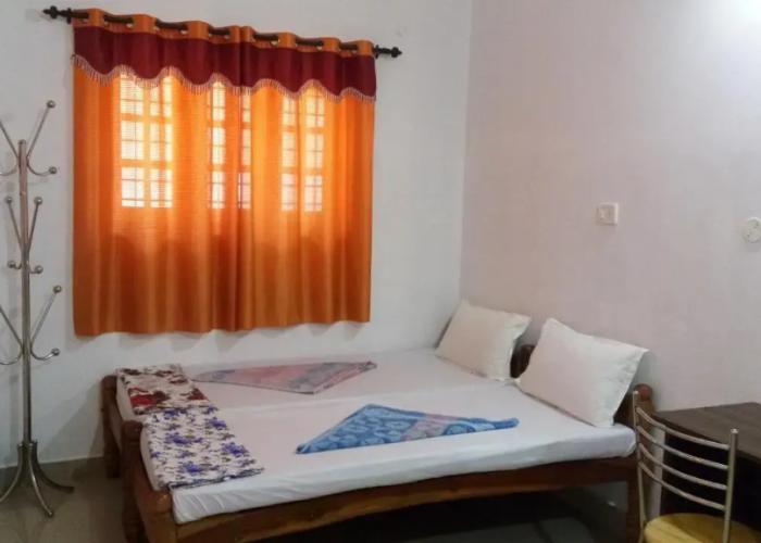 Sea Breeze Beach Home Stay