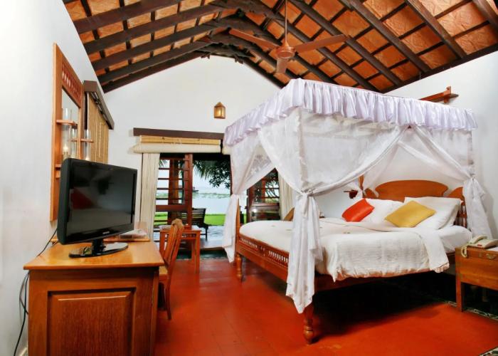 Punnamada Resorts