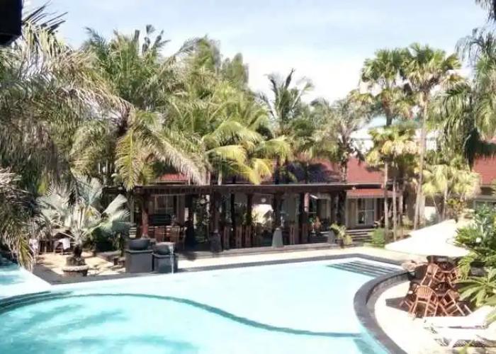 Palm Beach Resort
