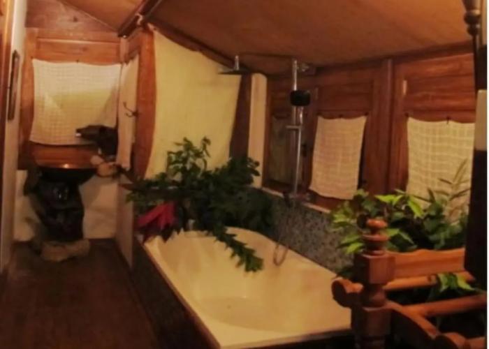 Breve Azurine Lagoon Retreat