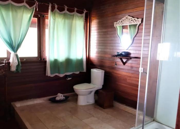 Breve Azurine Lagoon Retreat
