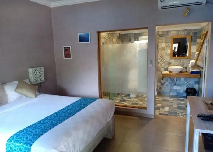 Coconut Lodge
