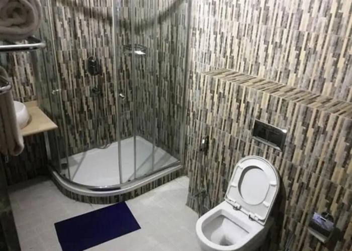 Nandas Hotel