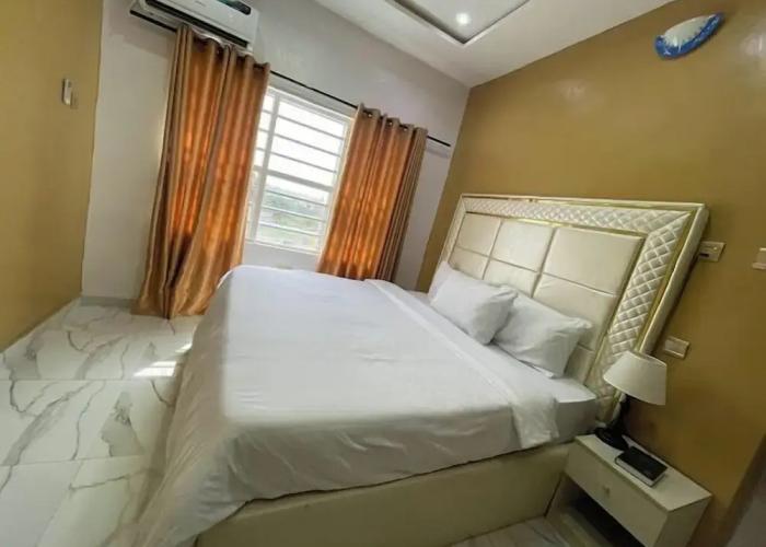 Paradise Haven Hotel