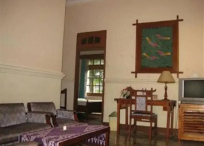 Hotel Mustika