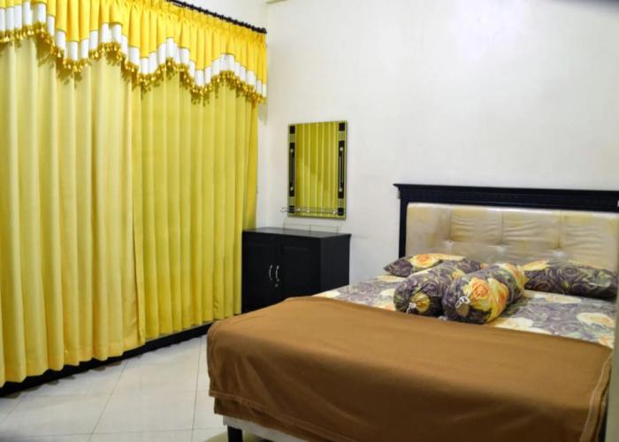 Hotel Ratna