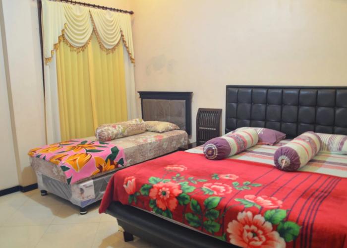 Hotel Ratna