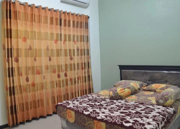 Hotel Ratna