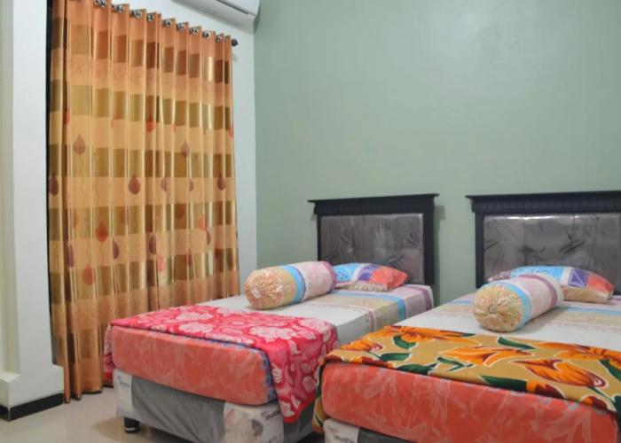 Hotel Ratna